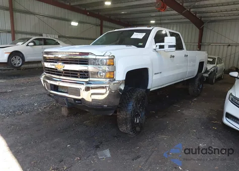 2015 Chevrolet Silverado 2500Hd Wt z USA, uszkodzony, nr VIN 1GC1KUE88FF175767